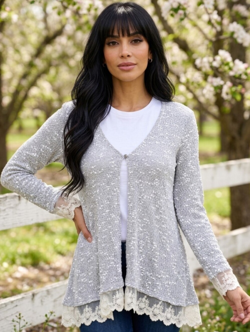 🔹️Blu Planet Gray Sparkly Open Knit Lightweight Brooch Cardigan Sweater Medium